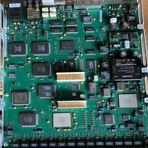 香花桥街道线路板回收 PCB板回收 各种边角料回收